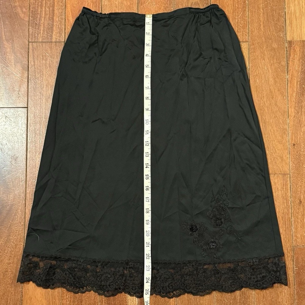 VTG Gossard ARTEMIS Half Slip Flared Skirt Nylon Black Lace Floral Flowers Sz M - Picture 5 of 6
